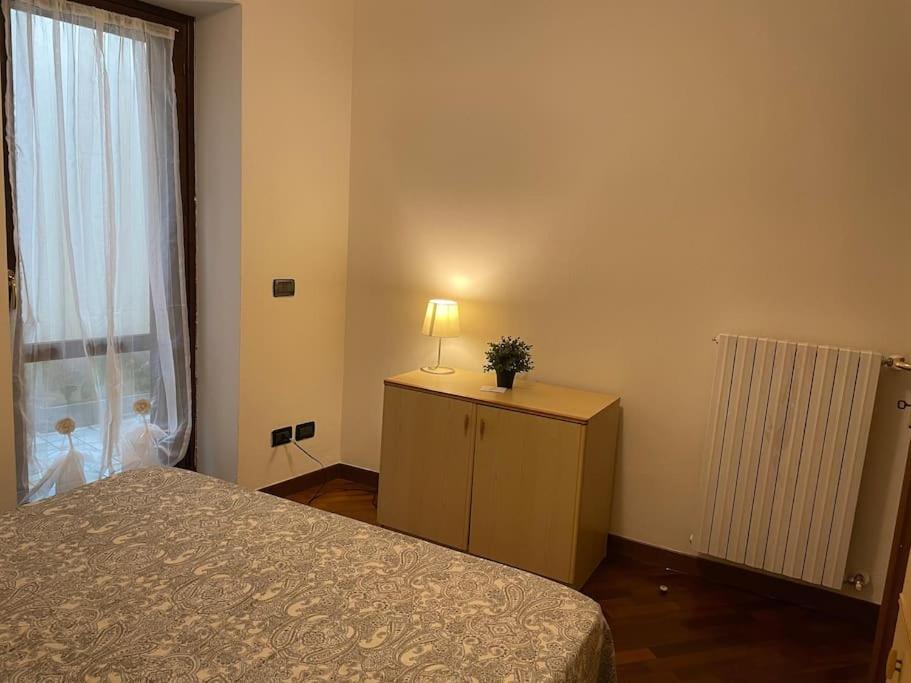 Moniga del Garda Incantevole Appartamento מראה חיצוני תמונה